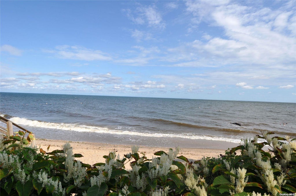 17 of 18 - 10 Winfield Drive, Sound Beach, NY