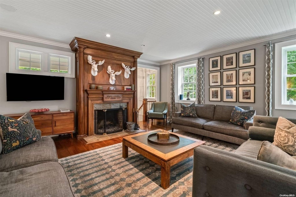 12 of 37 - 246 Southdown Road, Lloyd Harbor, NY