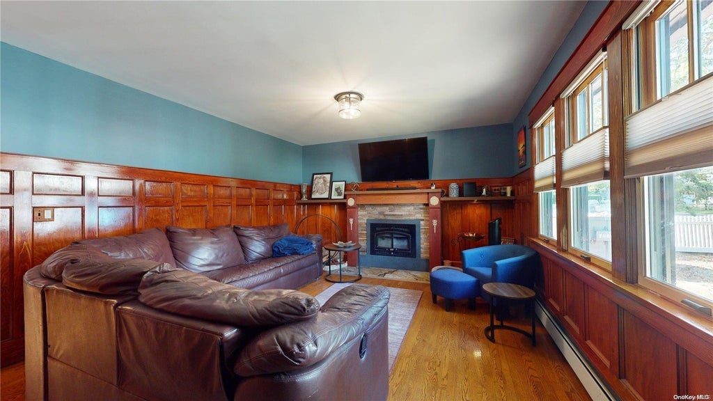 3 of 23 - 16 Heather Drive, Remsenburg, NY