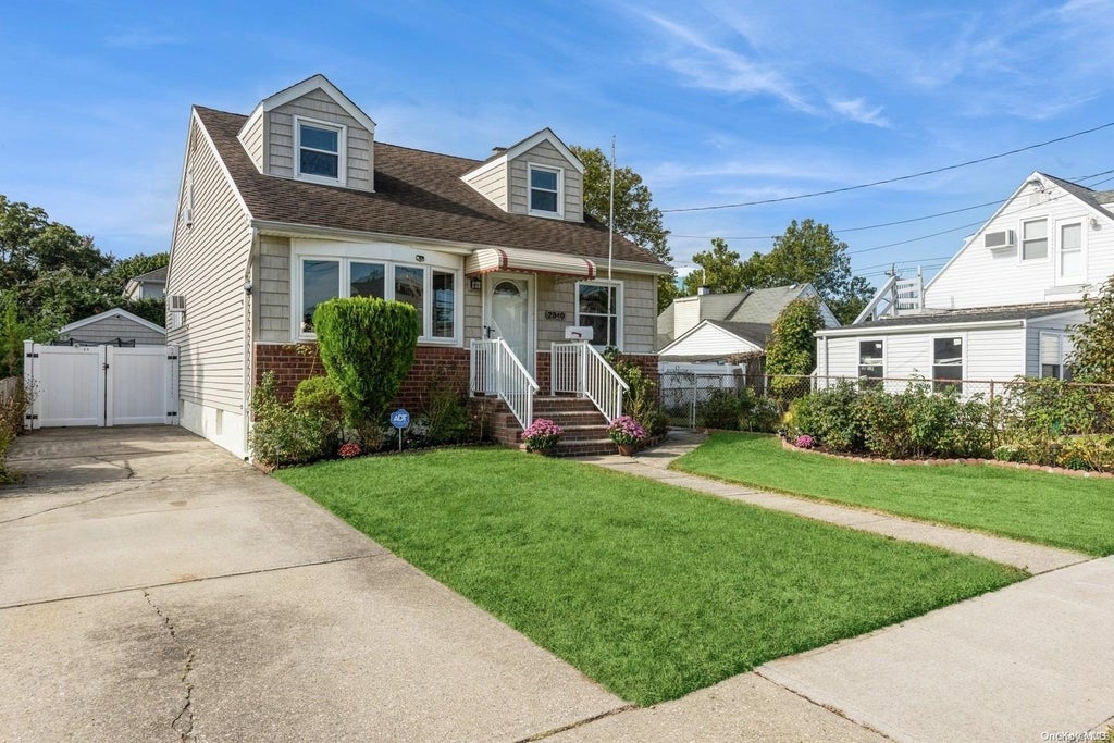 1 of 37 - 2340 6th St., East Meadow, NY