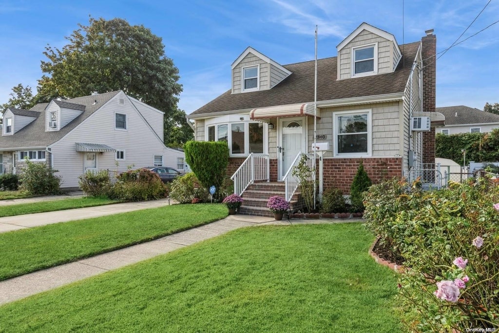 36 of 37 - 2340 6th St., East Meadow, NY