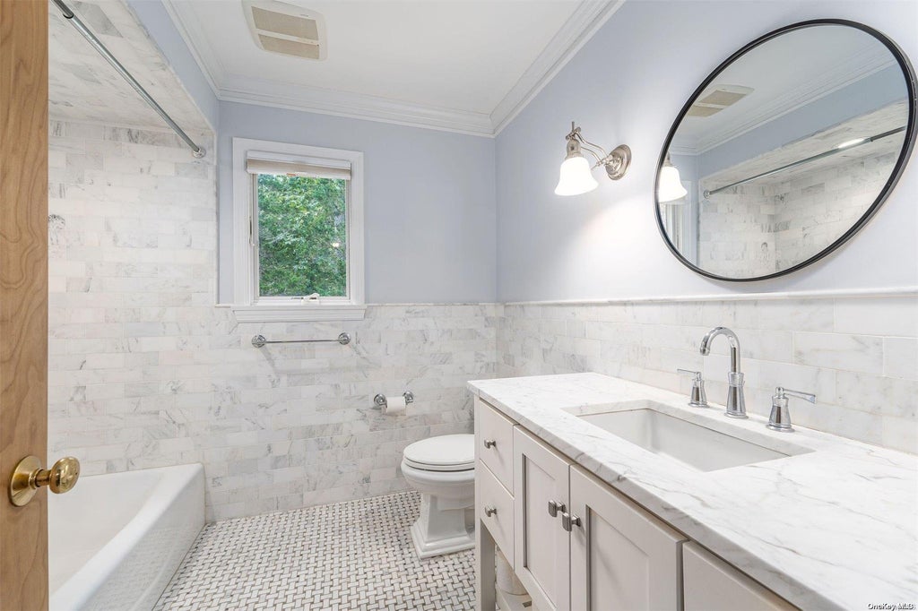 15 of 29 - 6005 Hortons Lane, Southold, NY