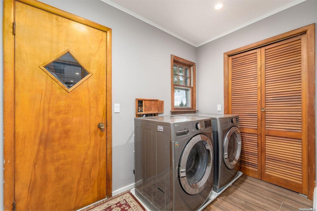 18 of 29 - 6005 Hortons Lane, Southold, NY