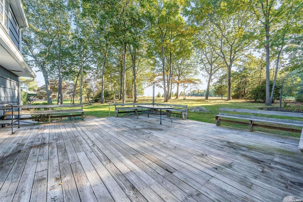 21 of 29 - 6005 Hortons Lane, Southold, NY