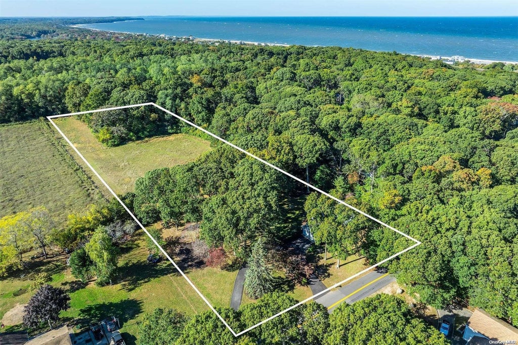 22 of 29 - 6005 Hortons Lane, Southold, NY