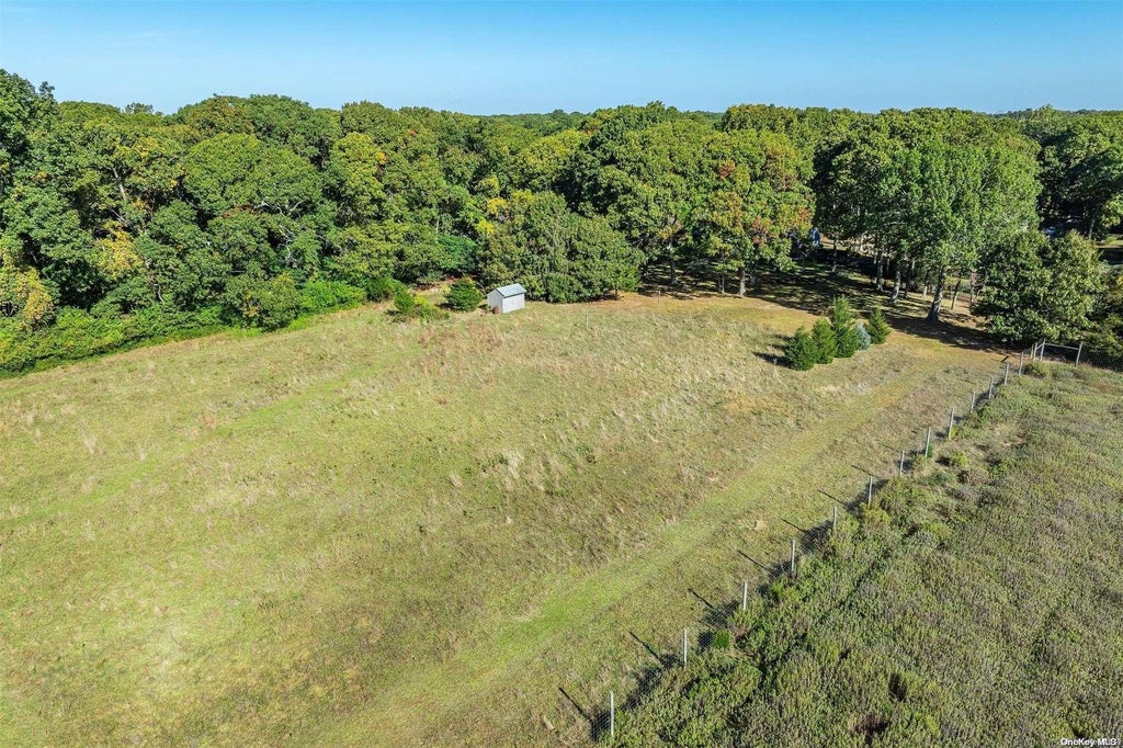 28 of 29 - 6005 Hortons Lane, Southold, NY