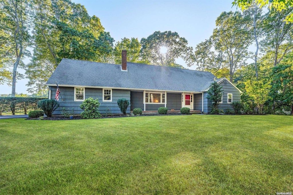 6 of 29 - 6005 Hortons Lane, Southold, NY