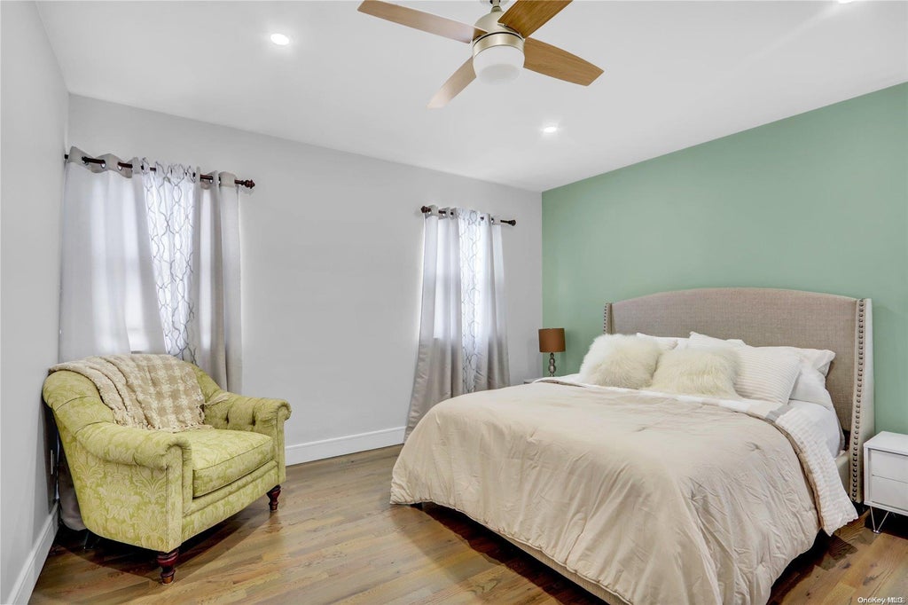 19 of 34 - 1382 Sally Court, East Meadow, NY
