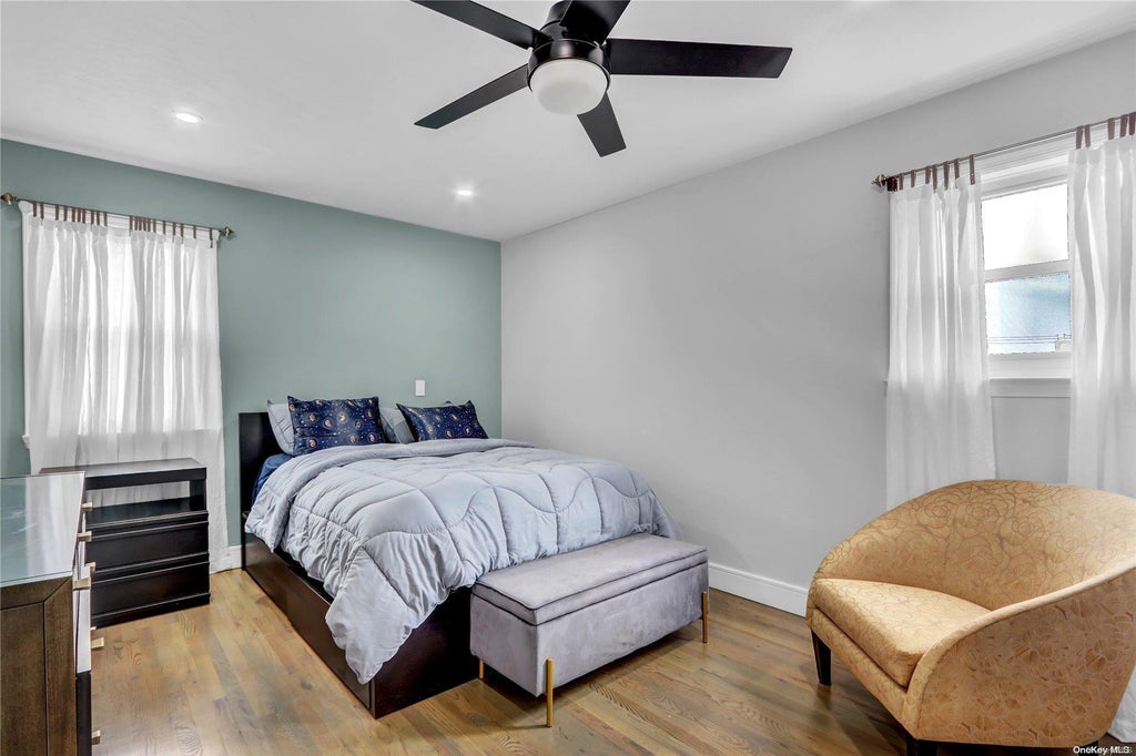 20 of 34 - 1382 Sally Court, East Meadow, NY