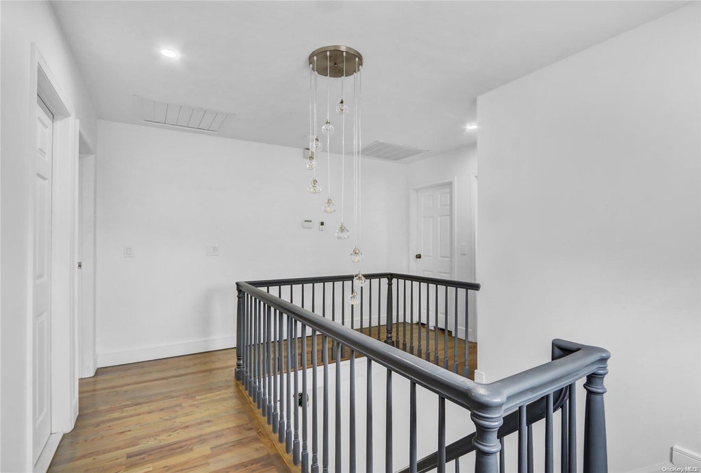 32 of 34 - 1382 Sally Court, East Meadow, NY