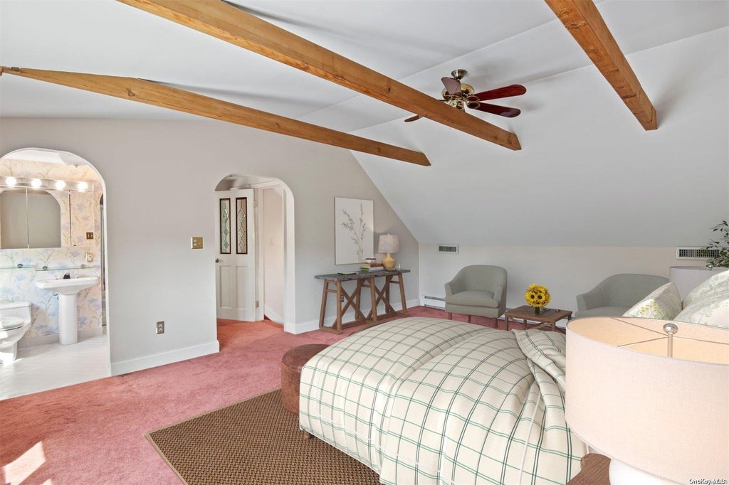 14 of 32 - 52 Riverview Court, Oakdale, NY
