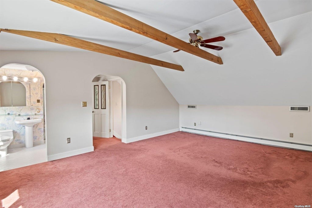 16 of 32 - 52 Riverview Court, Oakdale, NY