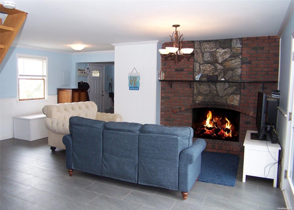 2 of 13 - 4 Quail Road, Mastic Beach, NY