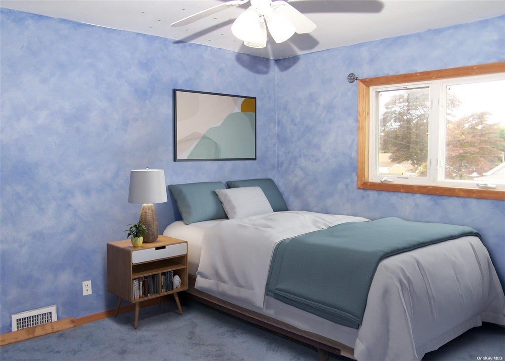 5 of 13 - 4 Quail Road, Mastic Beach, NY