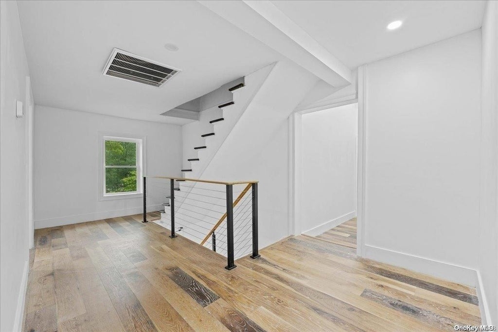 30 of 37 - 30 New Mill Road, Smithtown, NY