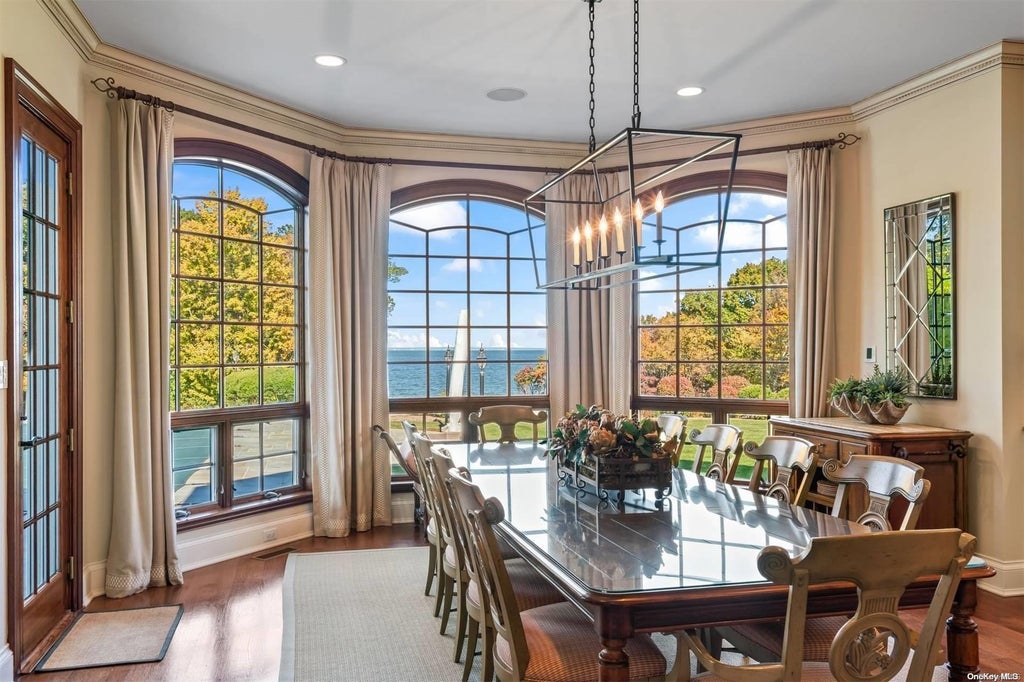 14 of 39 - 697 Short Beach Road, Nissequogue, NY