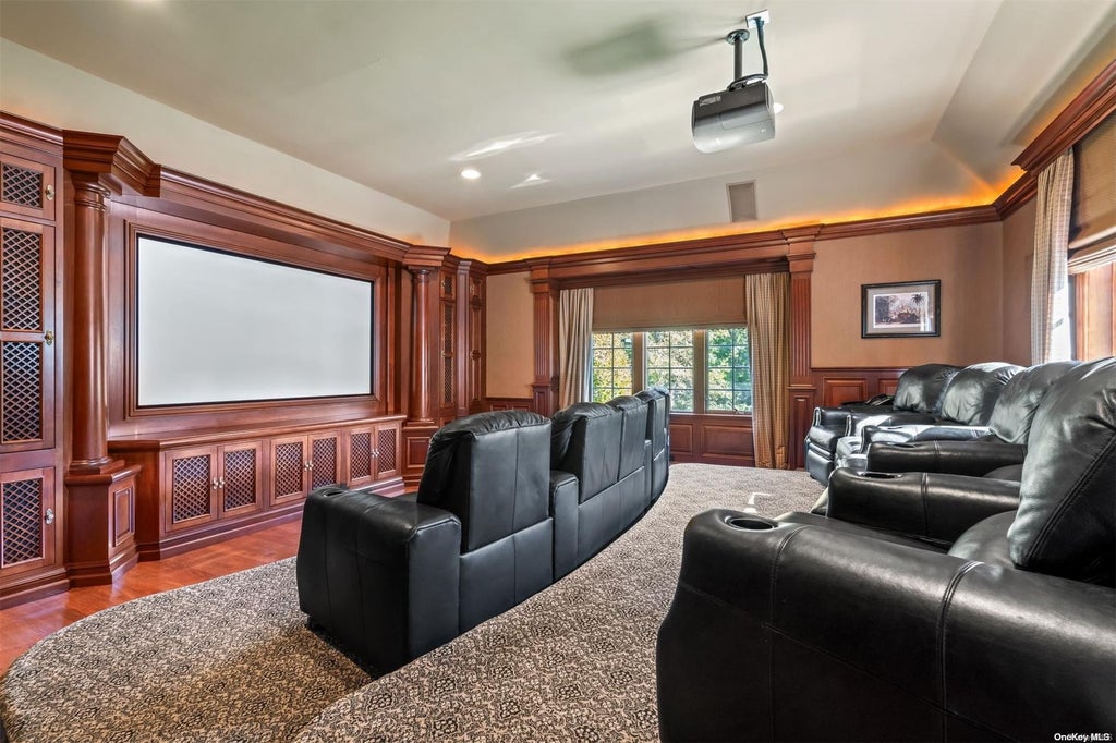 17 of 39 - 697 Short Beach Road, Nissequogue, NY