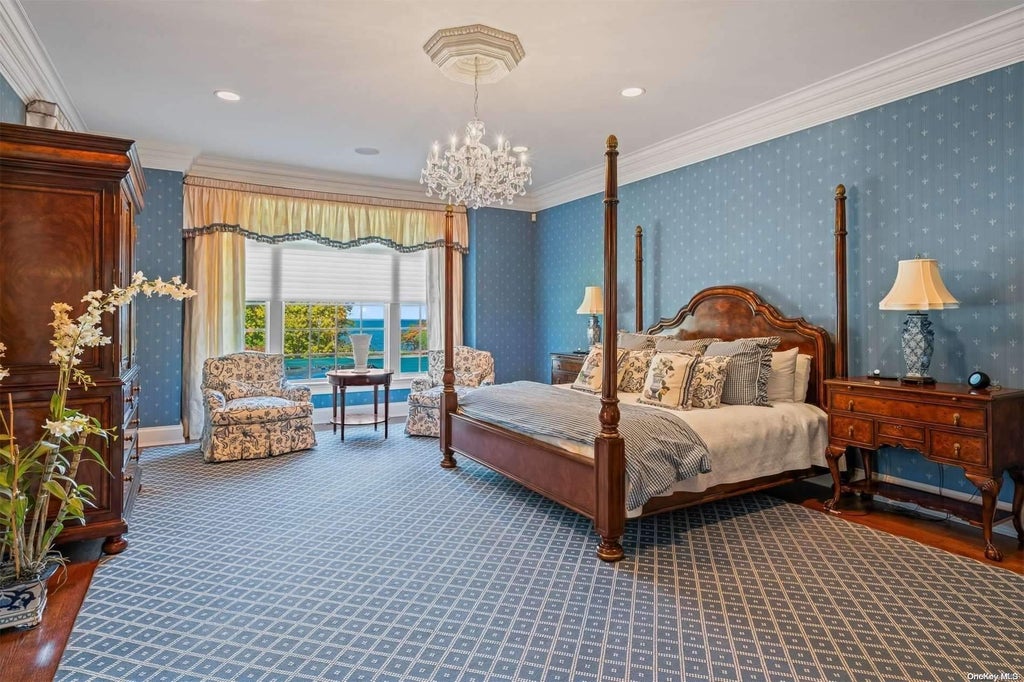 19 of 39 - 697 Short Beach Road, Nissequogue, NY