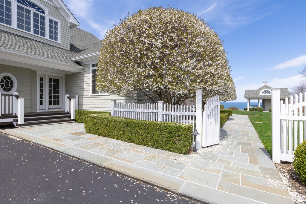 31 of 39 - 697 Short Beach Road, Nissequogue, NY