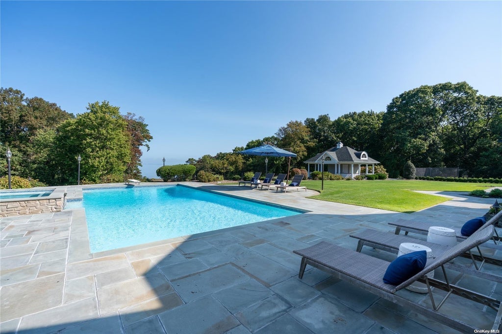 35 of 39 - 697 Short Beach Road, Nissequogue, NY