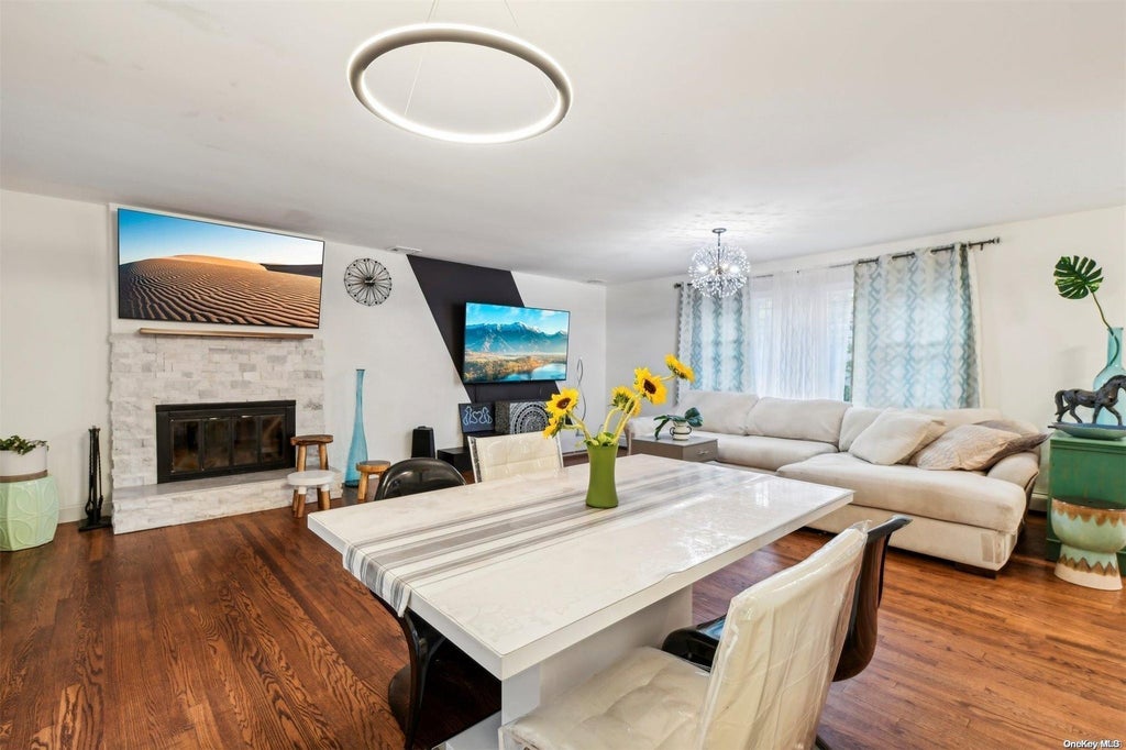 12 of 37 - 126 Country Road, Smithtown, NY