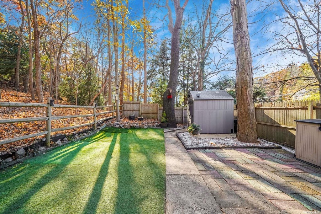 30 of 37 - 126 Country Road, Smithtown, NY