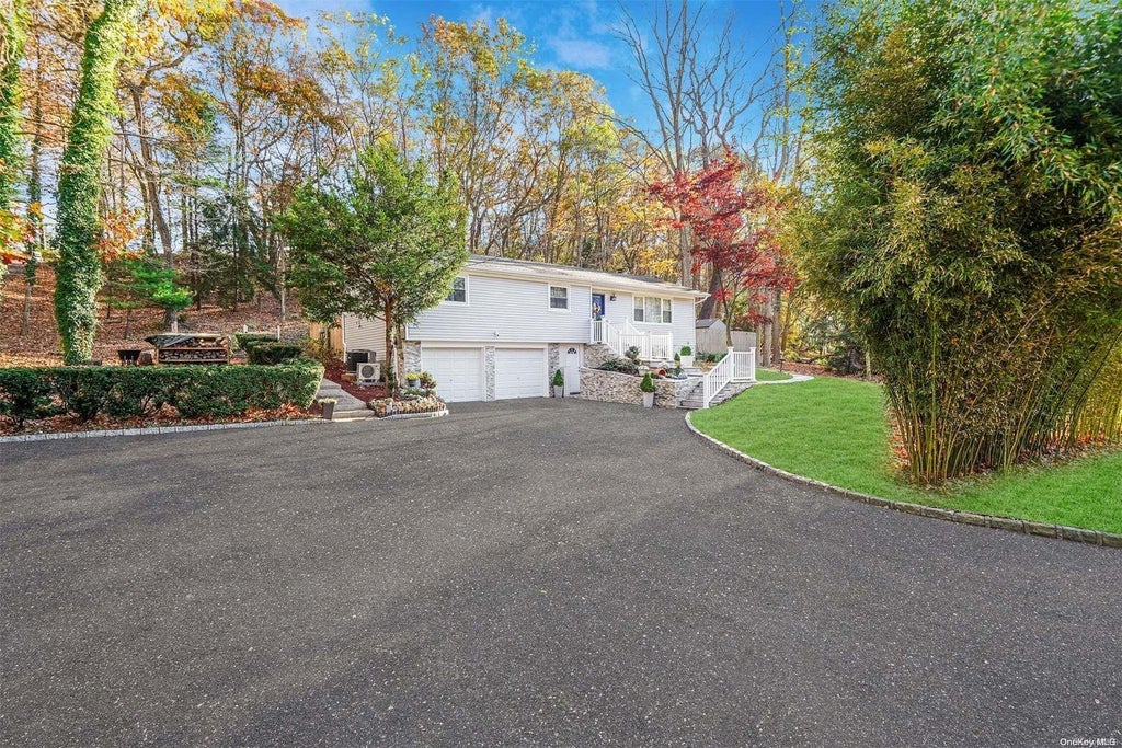 4 of 37 - 126 Country Road, Smithtown, NY