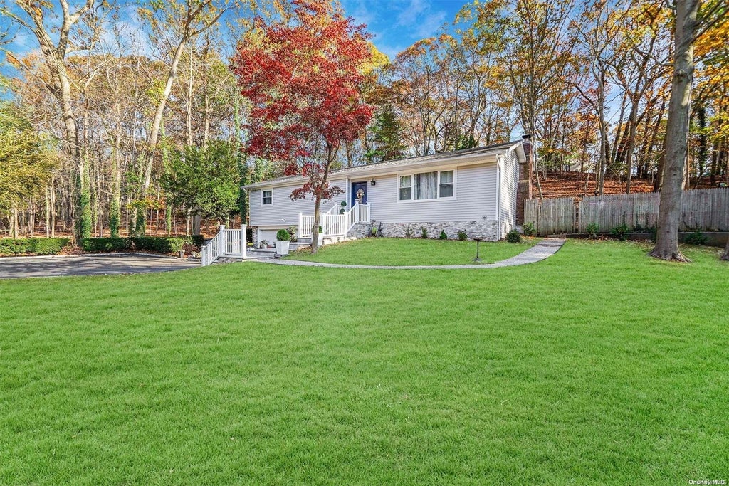 5 of 37 - 126 Country Road, Smithtown, NY