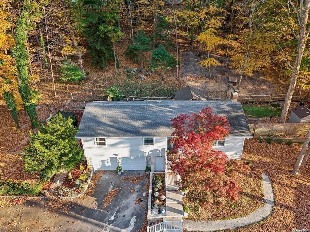 7 of 37 - 126 Country Road, Smithtown, NY
