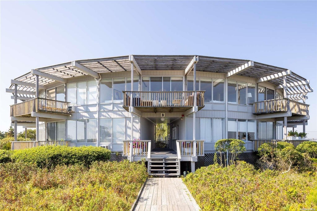 19 of 21 - 101 Dune Road B18/19, East Quogue, NY