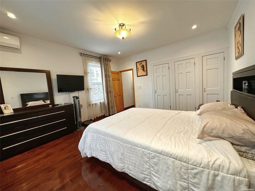 12 of 21 - 1916 29th St., Sheepshead Bay, NY