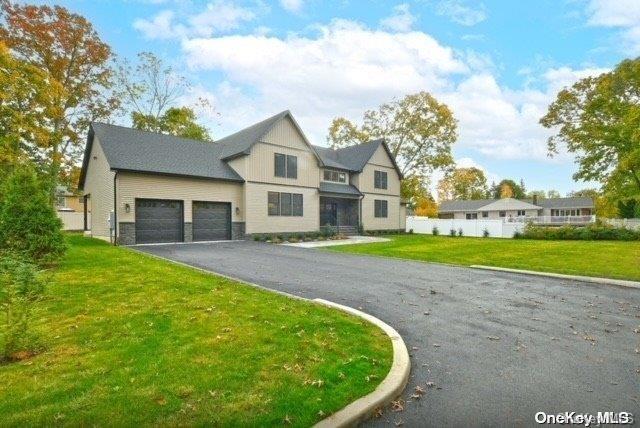 3 of 34 - 20 Waverly Avenue, Smithtown, NY