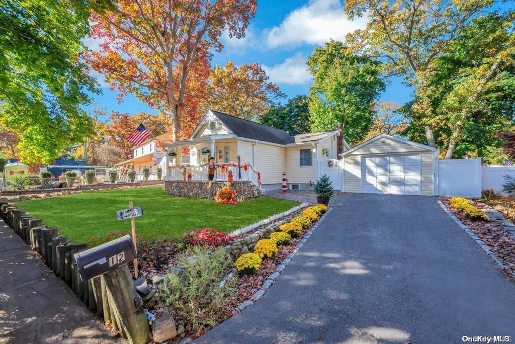 2 of 27 - 12 Gardiners Road, Sound Beach, NY