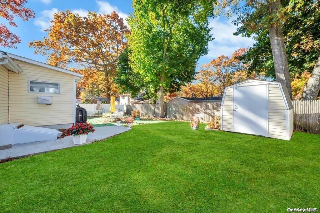 5 of 27 - 12 Gardiners Road, Sound Beach, NY