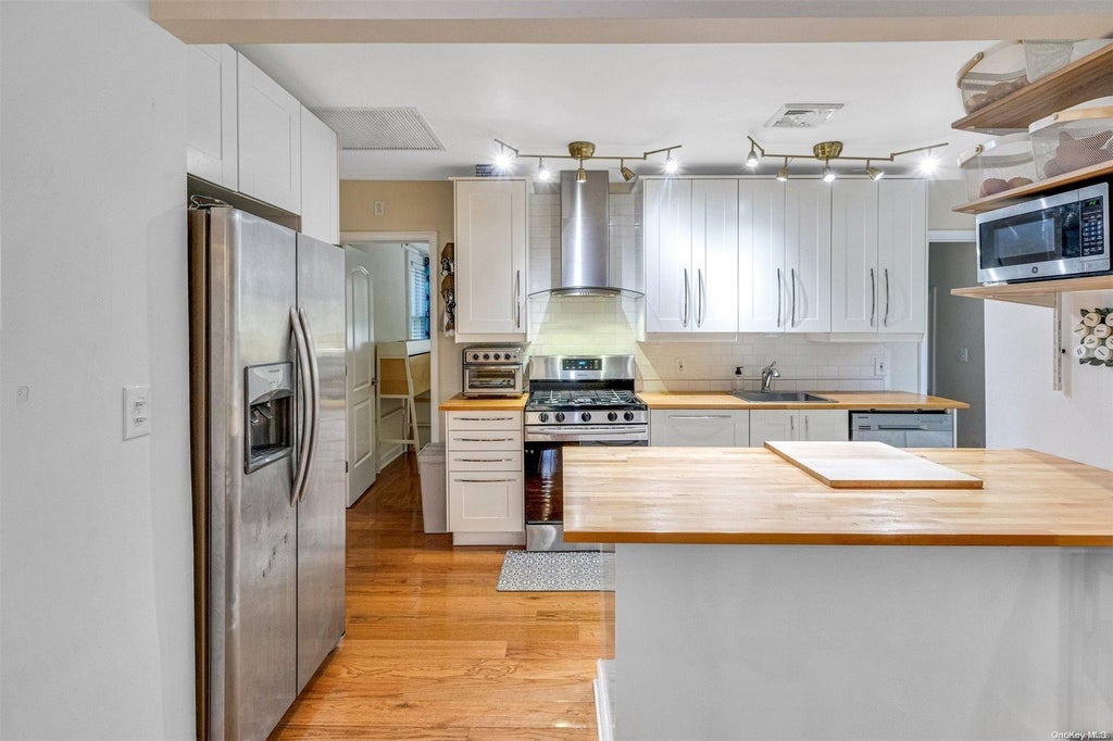 12 of 33 - 4 Bellrose Road, Sound Beach, NY