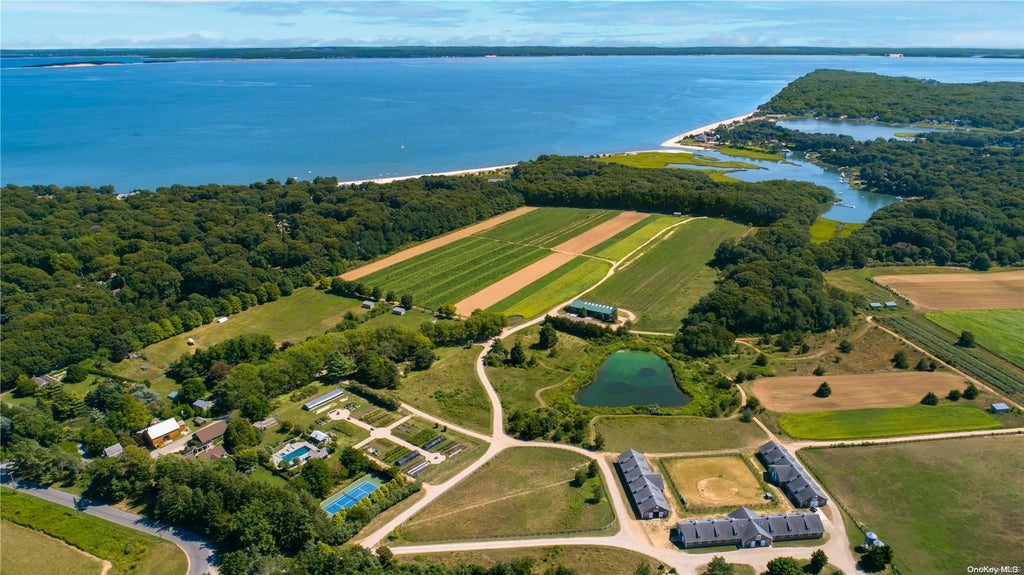 3 of 23 - 4170/3375+ Indian Neck Lane, Peconic, NY