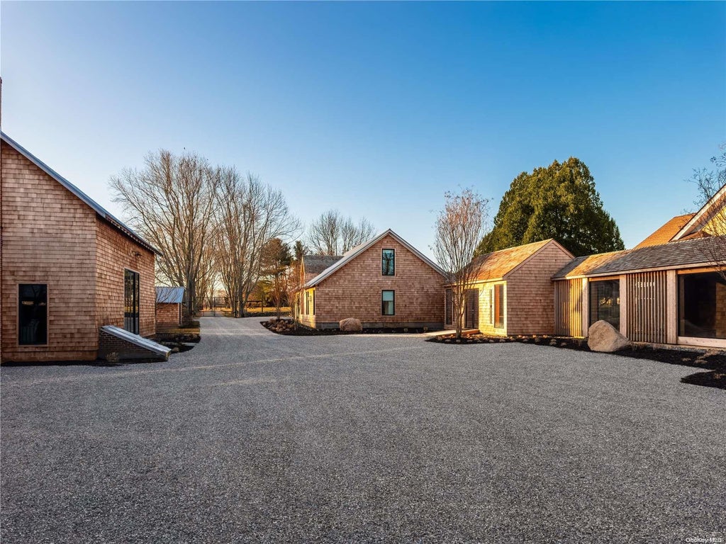 8 of 23 - 4170/3375+ Indian Neck Lane, Peconic, NY
