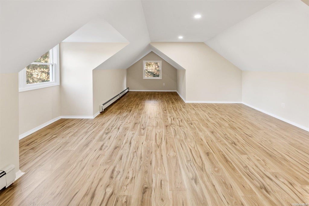 16 of 21 - 226 Landing Avenue, Smithtown, NY