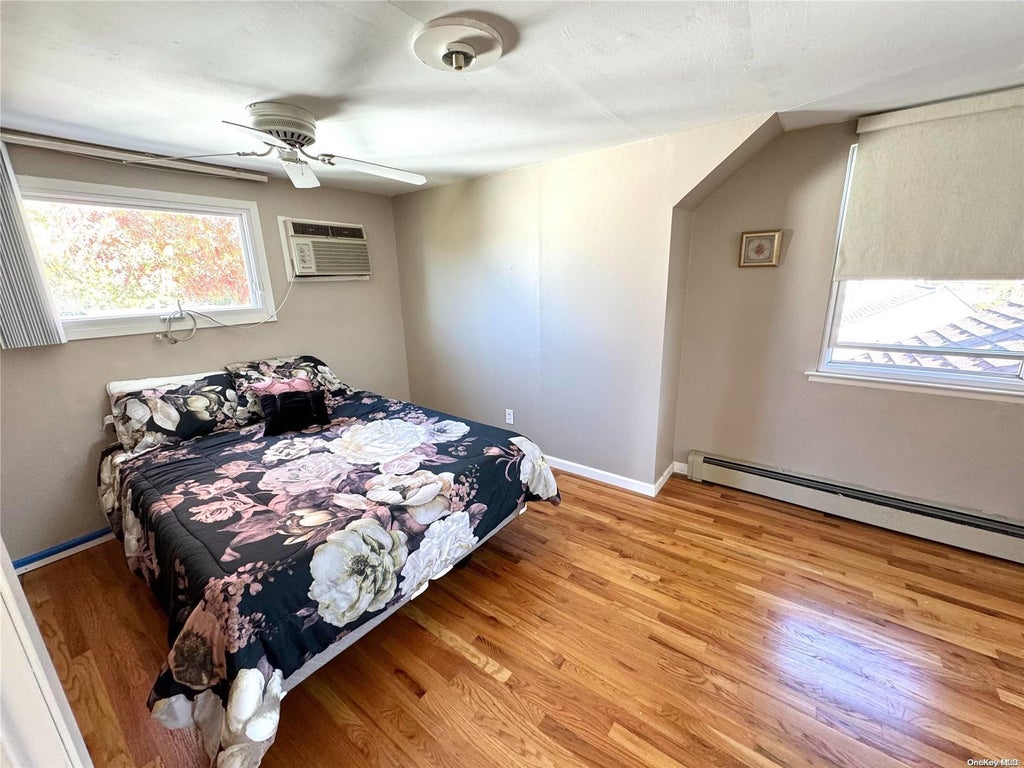 18 of 27 - 1635 Edro Court, East Meadow, NY