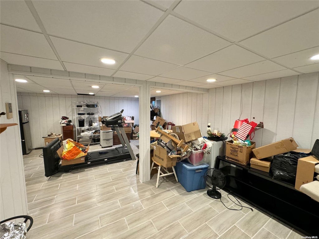 20 of 27 - 1635 Edro Court, East Meadow, NY