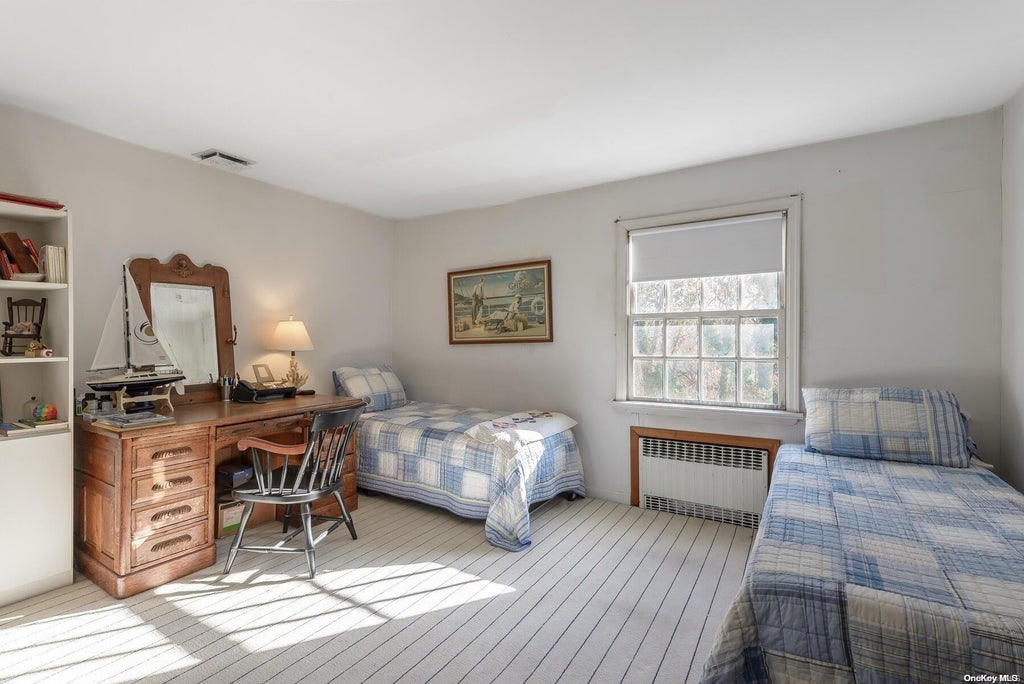 18 of 33 - 88 Jennings Road, Cold Spring Harbor, NY