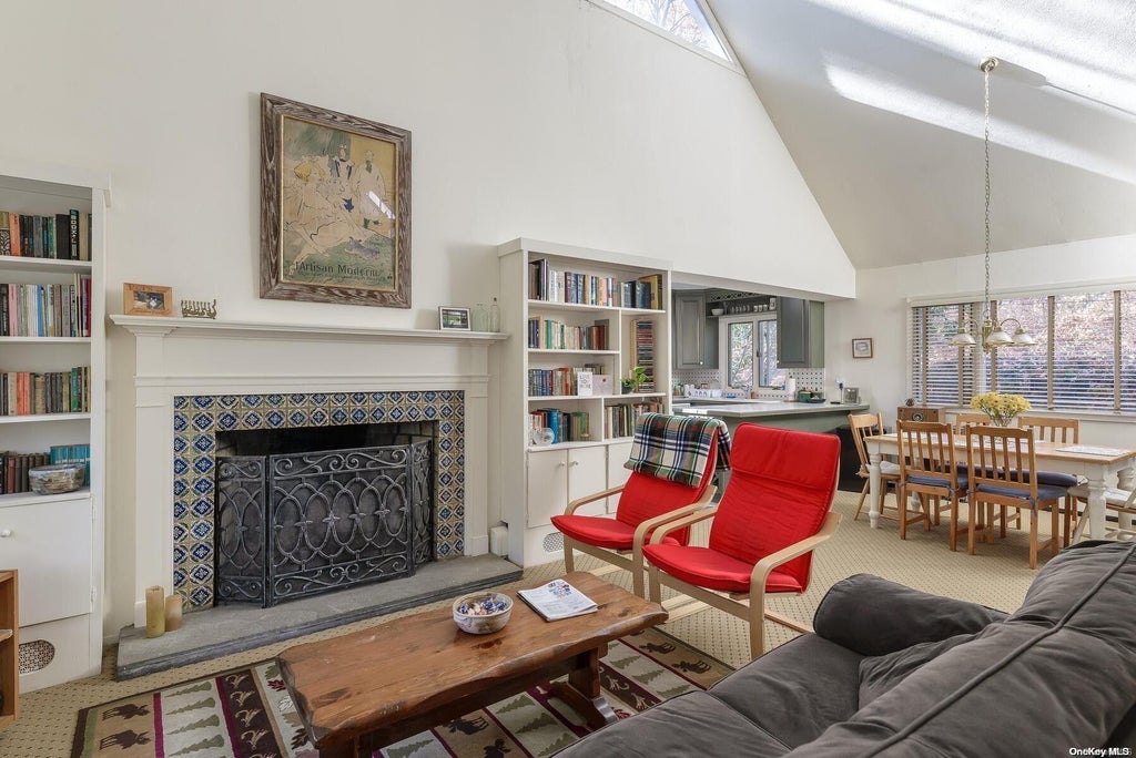 22 of 33 - 88 Jennings Road, Cold Spring Harbor, NY