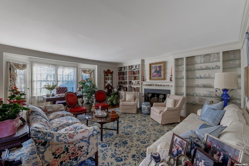 8 of 33 - 88 Jennings Road, Cold Spring Harbor, NY