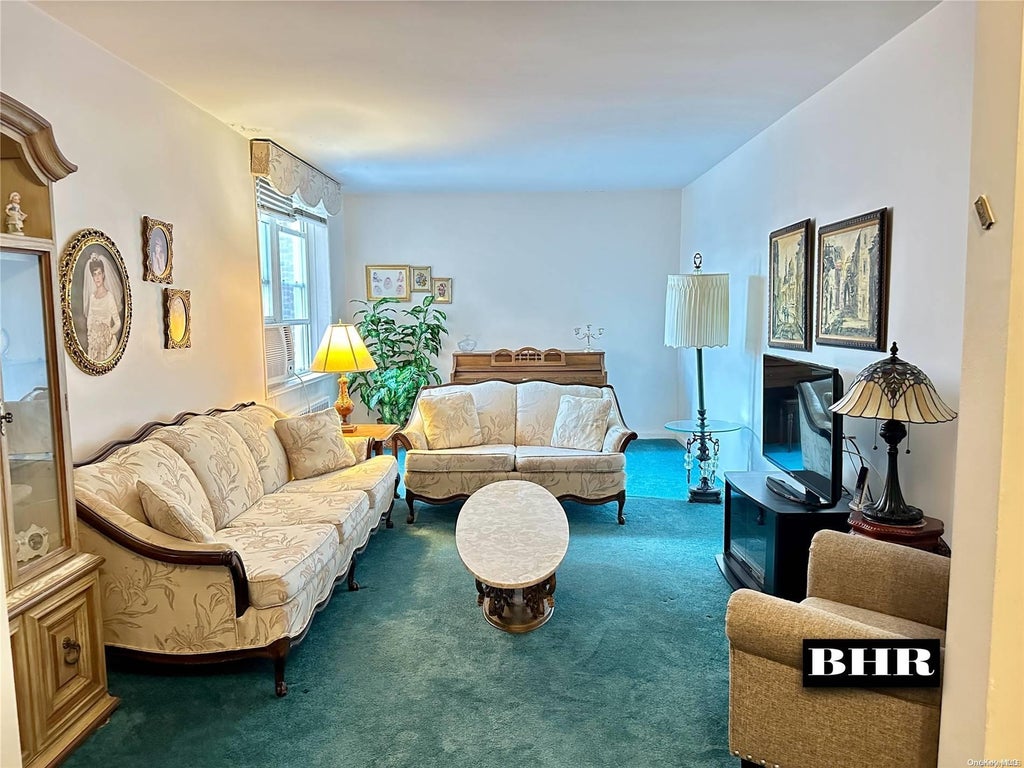 4 of 13 - 2461 29th St. # 4a, Sheepshead Bay, NY