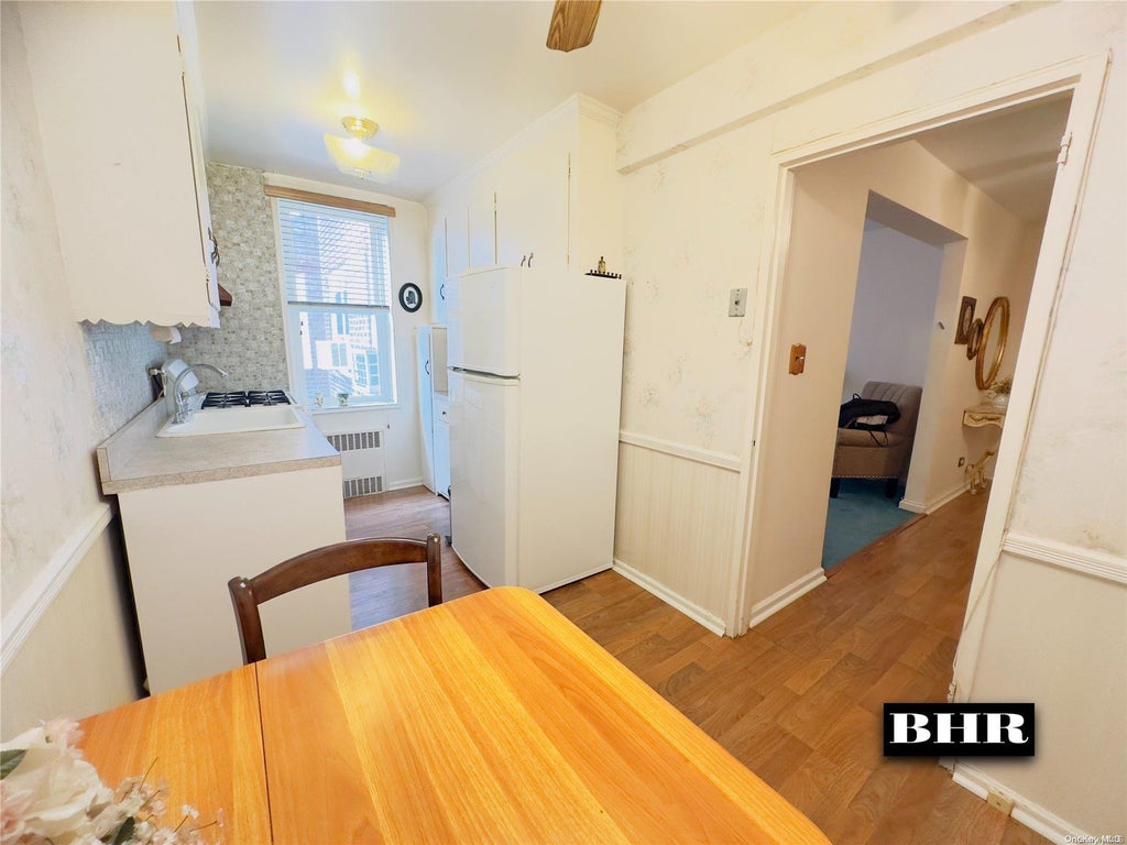 6 of 13 - 2461 29th St. # 4a, Sheepshead Bay, NY
