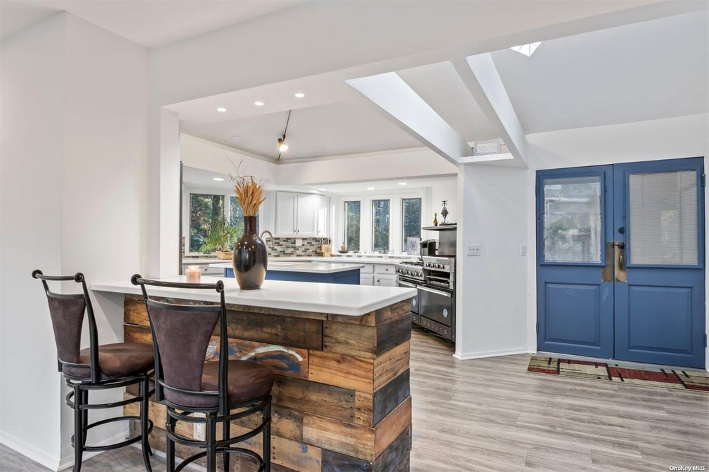 2 of 30 - 17 Overhill Road, Shoreham, NY