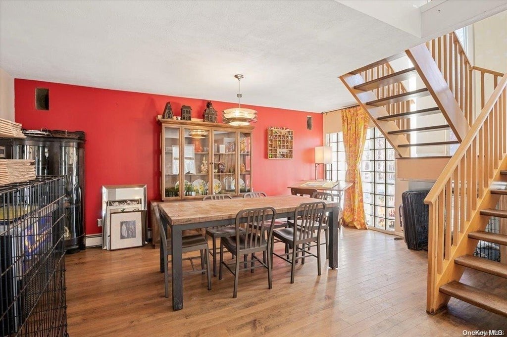 8 of 30 - 26 Cedar Road, Holbrook, NY