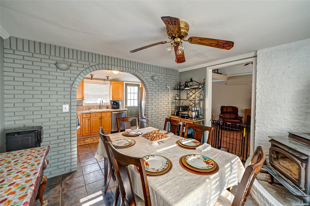 3 of 15 - 79 Hallock Avenue, Smithtown, NY