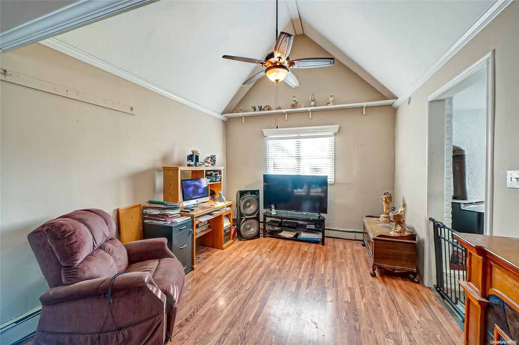 5 of 15 - 79 Hallock Avenue, Smithtown, NY