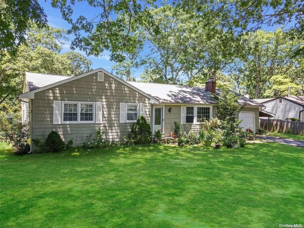 1 of 9 - 357 North Country Road, Smithtown, NY